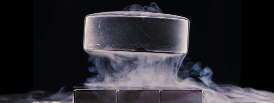 Introduzione alla superconduttività: Cenni teorici, materiali e applicazioni